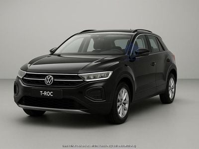 Usata VW T-Roc Life 150 CV (110 kW) 2024 Nero SUV