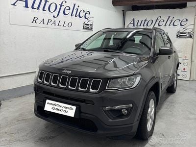 Usado Jeep Compass Limited 140 CV (102 kW) 2019 Gris SUV