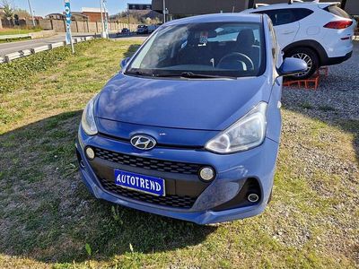 Käytetty Hyundai i10 67 HP (49 kW) 2017 Sininen Viistoperä