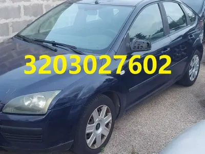 Usata Ford Focus 109 CV (80 kW) 2005 Blu/azzurro Berlina