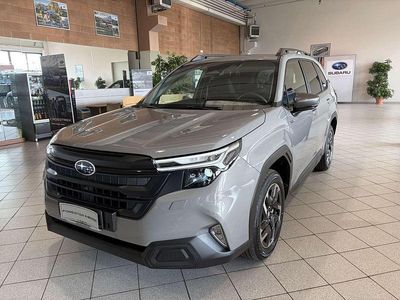 Nuova Subaru Forester Style 136 CV (100 kW) 2026 Grigio SUV