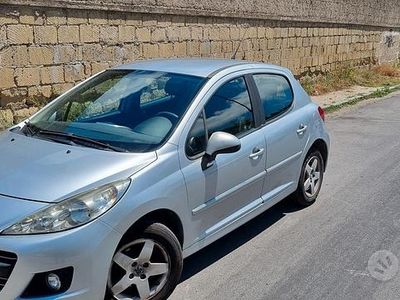 Usata Peugeot 207 68 CV (50 kW) 2012 Berlina