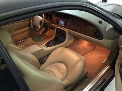Jaguar XKR