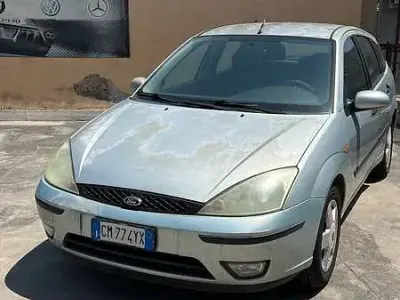 Usata Ford Focus Ambiente 101 CV (74 kW) 2004 Berlina