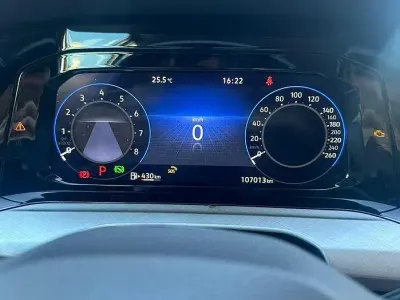 Usata VW Golf VIII 110 CV (80 kW) 2020 Grigio Berlina