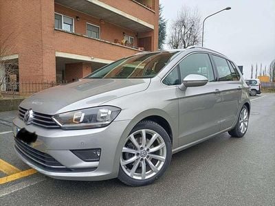 Usata VW Golf Sportsvan Highline 110 CV (80 kW) 2015 Grigio Monovolume