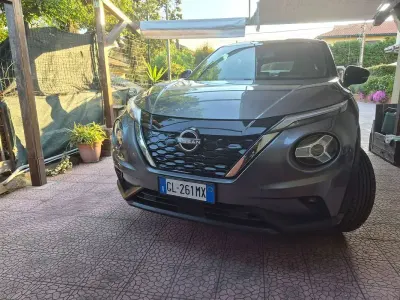 Usata Nissan Juke N-Connecta 94 CV (69 kW) 2022 Grigio SUV