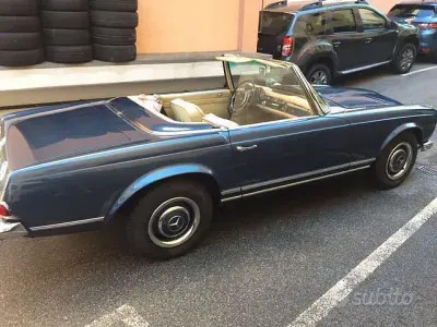 Usata Mercedes 230 1960 Blu Cabrio