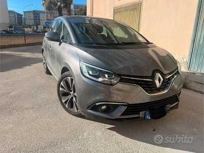 Usata Renault Scénic III 130 CV (95 kW) 2016 Grigio Monovolume
