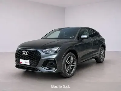 Usata Audi Q5 Sportback S-Line 204 CV (150 kW) 2023 Grigio SUV