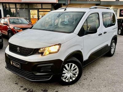 Usata Peugeot Rifter Allure 102 CV (75 kW) 2020 Bianco Monovolume