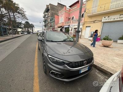 Usata Fiat Tipo 84 CV (61 kW) 2018 Grigio Berlina
