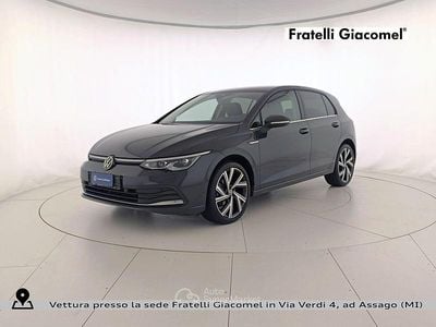 Begagnad VW Golf VIII Style 131 HK (96 kW) 2024 Grå Sedan