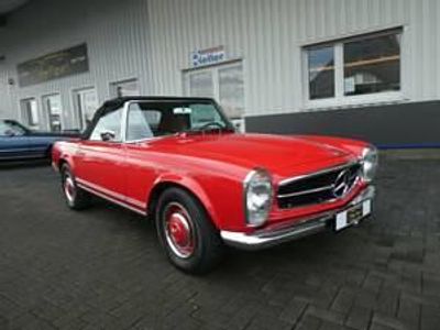 Usata Mercedes 230 150 CV (110 kW) 1964 Rosso Cabrio