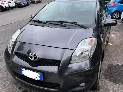 Begagnad Toyota Yaris