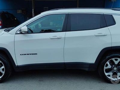 Usata Jeep Compass Limited 140 CV (102 kW) 2019 Bianco SUV
