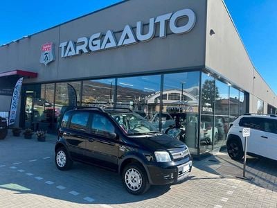 Usata Fiat Panda 4x4 Climbing 60 CV (44 kW) 2006 Nero Utilitaria