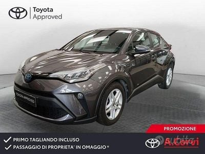 Usata Toyota C-HR Active 122 CV (89 kW) 2021 Grigio SUV