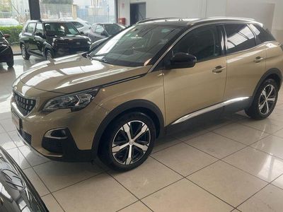 Begagnad Peugeot 3008 Allure 120 HK (88 kW) 2017 Guld SUV