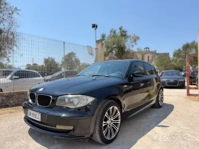 Usata BMW 120 177 CV (130 kW) 2008 Nero Utilitaria