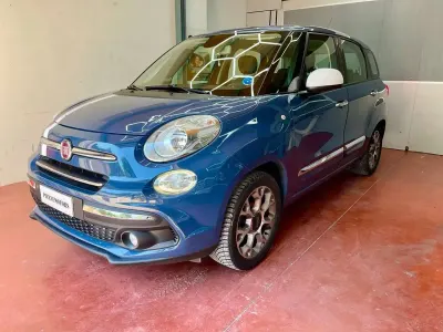 Usata Fiat 500L Lounge 95 CV (69 kW) 2019 Blu denim Monovolume