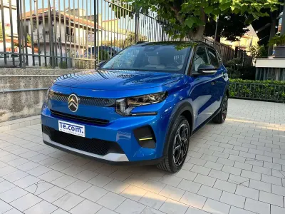 Nuova Citroën C3 PureTech 101 CV (74 kW) 2026 Blu bright/tetto nero SUV