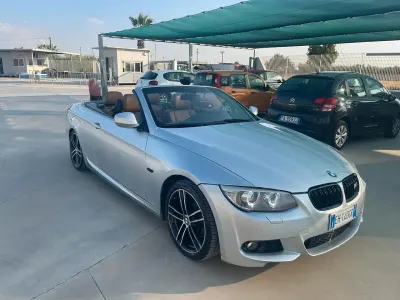 Usata BMW 320 Cabriolet M Sport 184 CV (135 kW) 2011 Argento Cabrio