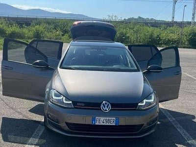 Usata VW Golf VII Highline 110 CV (80 kW) 2016 Berlina