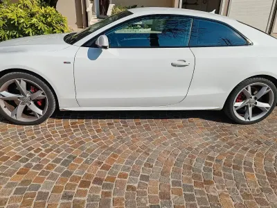 Usata Audi A5 190 CV (139 kW) 2010 Bianco Coupé