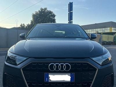 Usata Audi A1 Sportback Ambiente 95 CV (69 kW) 2024 Grigio Utilitaria