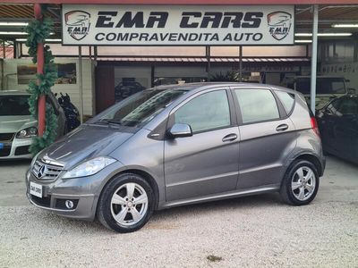 usata Mercedes A180 service mb finanizamento no busta