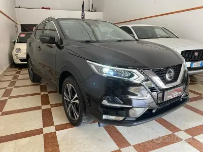 Usata Nissan Qashqai N-Connecta 110 CV (80 kW) 2018 Nero SUV