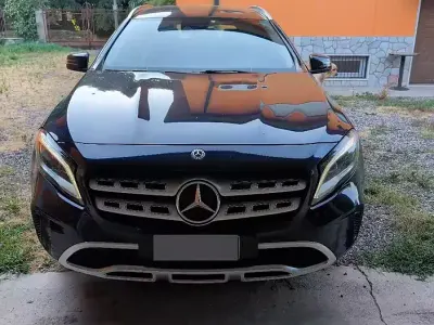 Usata Mercedes GLA220 184 CV (135 kW) 2018 SUV