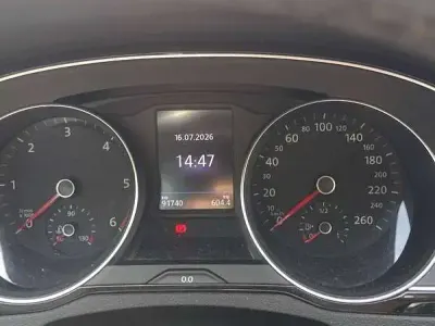 Usata VW Passat Business 122 CV (89 kW) 2021 Grigio Station wagon