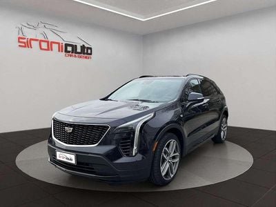 Usata Cadillac XT4 174 CV (127 kW) 2022 Grigio scuro SUV