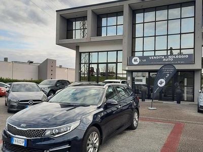 Usata Kia Optima 141 CV (103 kW) 2017 Nero Station wagon