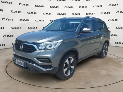 Usata SsangYong Rexton 181 CV (133 kW) 2018 Grigio SUV