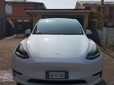 Usata Tesla Model Y Long Range RWD 250 kW (340 CV) 2024 Bianco SUV