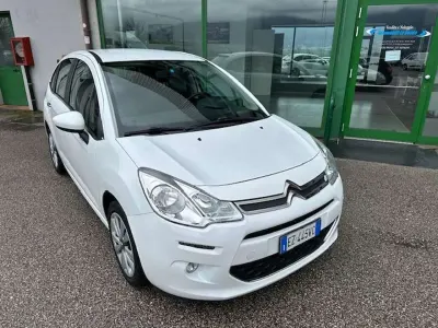 Usata Citroën C3 SELECTION 68 CV (50 kW) 2015 Bianco Berlina