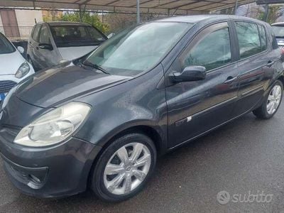Renault Clio II
