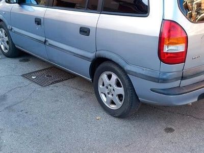 usata Opel Zafira - 2001