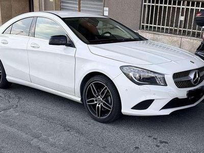 Usata Mercedes CLA200 136 CV (100 kW) 2015 Berlina