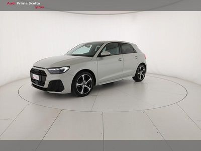 Usata Audi A1 Sportback S-Line 110 CV (80 kW) 2022 Argento cavo metallizzato Utilitaria