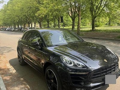 Käytetty Porsche Macan 252 HP (185 kW) 2016 Musta Katumaasturi