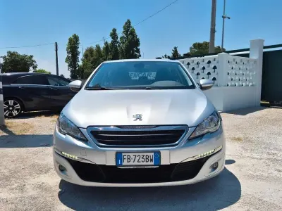 Usata Peugeot 308 Business-Line 99 CV (72 kW) 2016 Grigio Berlina