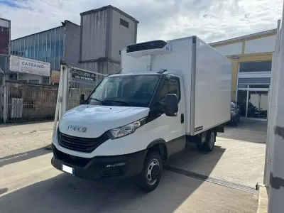 Usata Iveco Daily 160 CV (117 kW) 2023 Bianco Furgone
