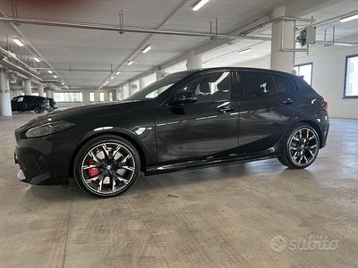 Usata BMW 120 Performance 163 CV (119 kW) 2025 Nero Utilitaria