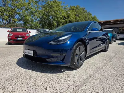 Usata Tesla Model 3 152 kW (208 CV) 2019 Blu Berlina