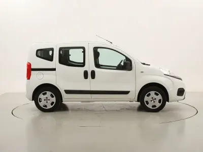 Usata Fiat Qubo Easy 77 CV (56 kW) 2018 Biancobianco Monovolume