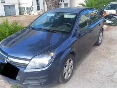 Usata Opel Astra 90 CV (66 kW) 2005 Berlina